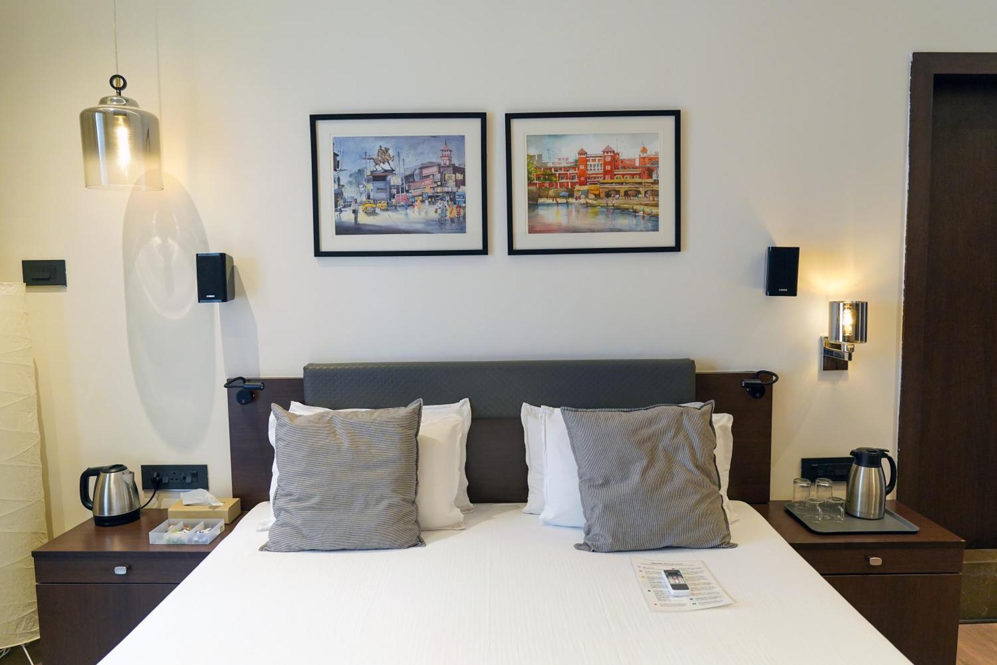 Central Bed & Breakfast โกลกาตา ภายนอก รูปภาพ