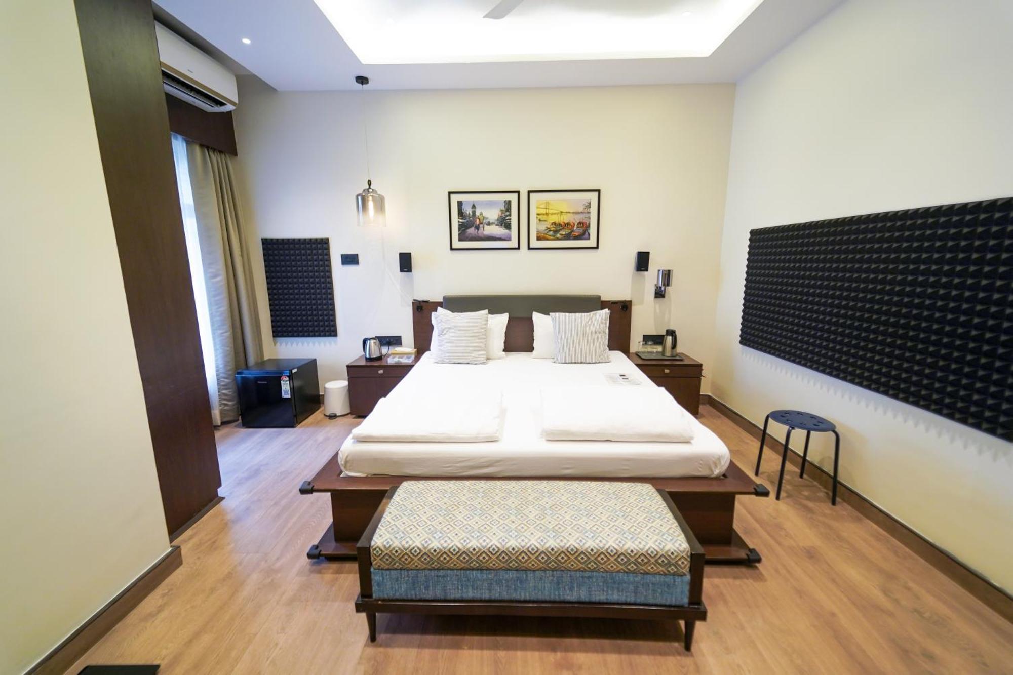 Central Bed & Breakfast โกลกาตา ภายนอก รูปภาพ