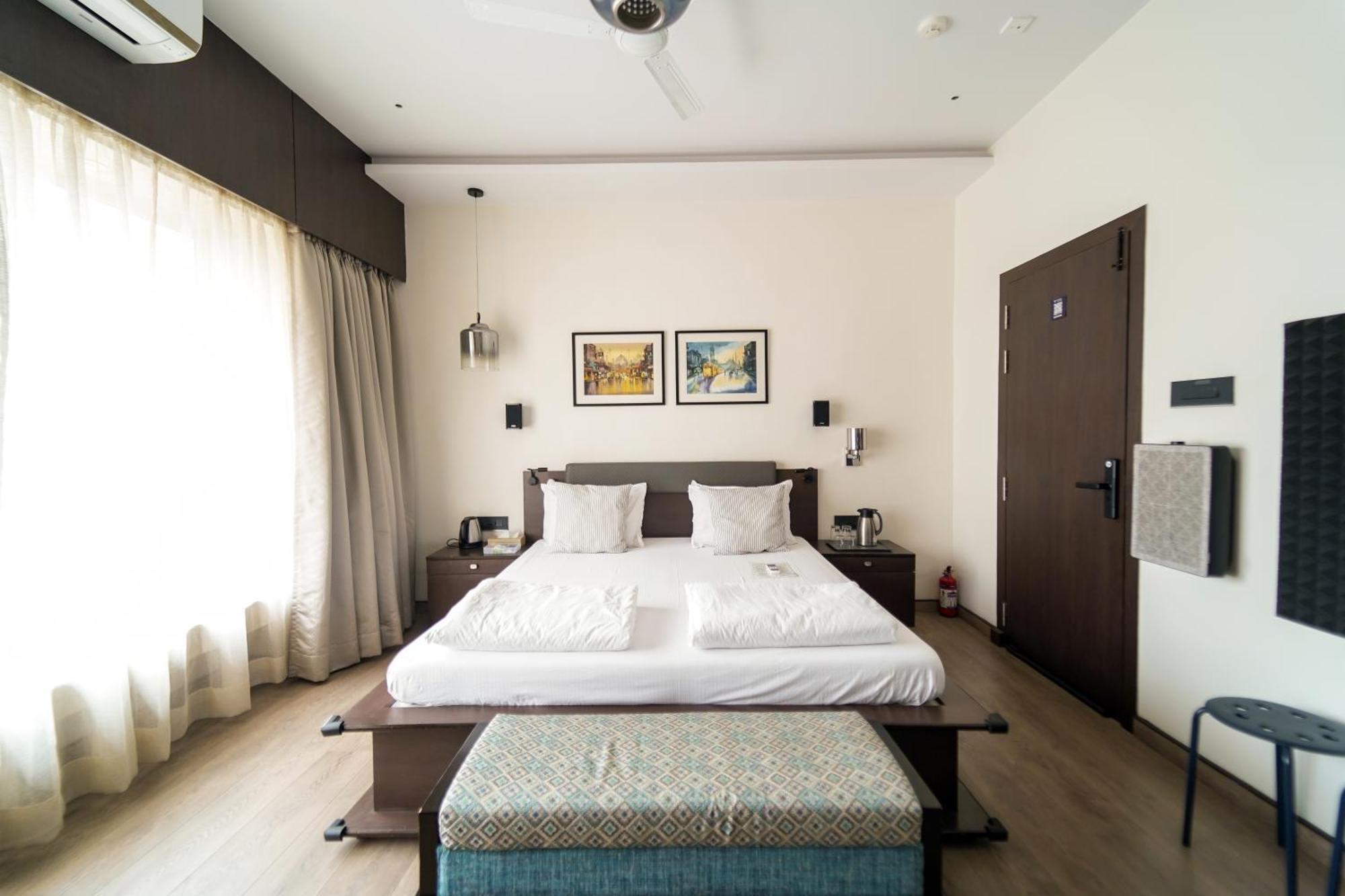 Central Bed & Breakfast โกลกาตา ภายนอก รูปภาพ